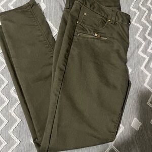 Olive Green Pants with Zipper Detail
